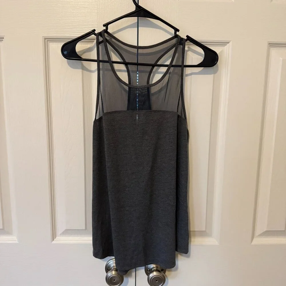 Workout Tank Bundle - Picture 2 of 8